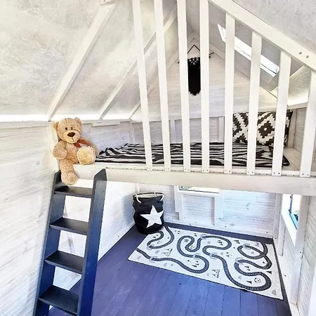 Czarne Ferienhaus Chłopy